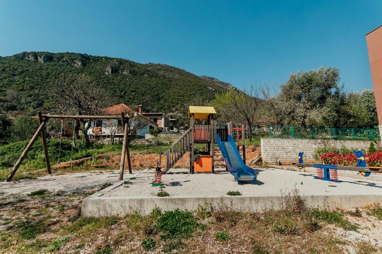 Acacia Hill A3 Thenovici Exterior foto