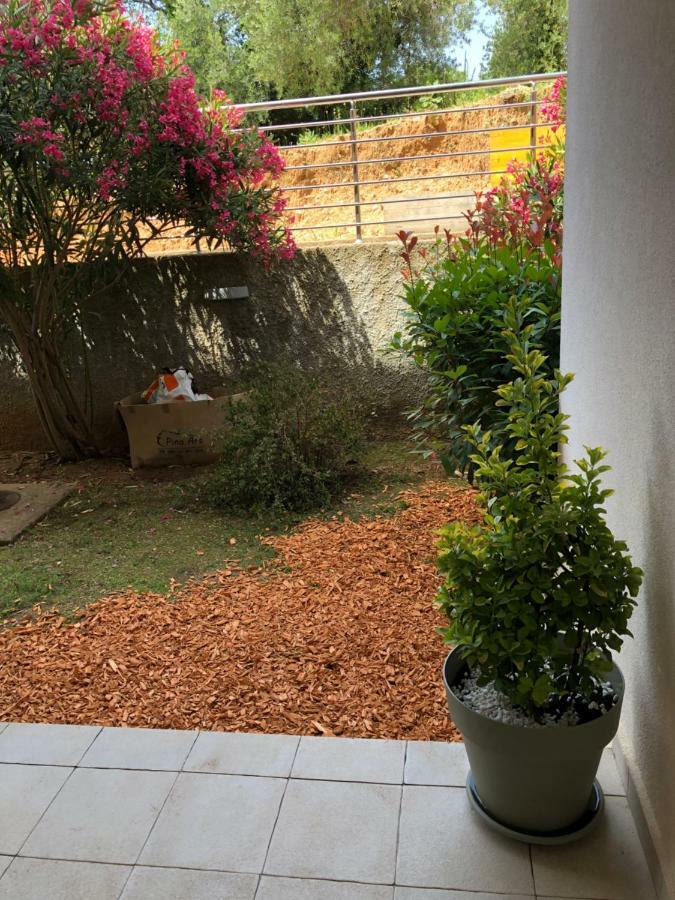 Acacia Hill A3 Thenovici Exterior foto